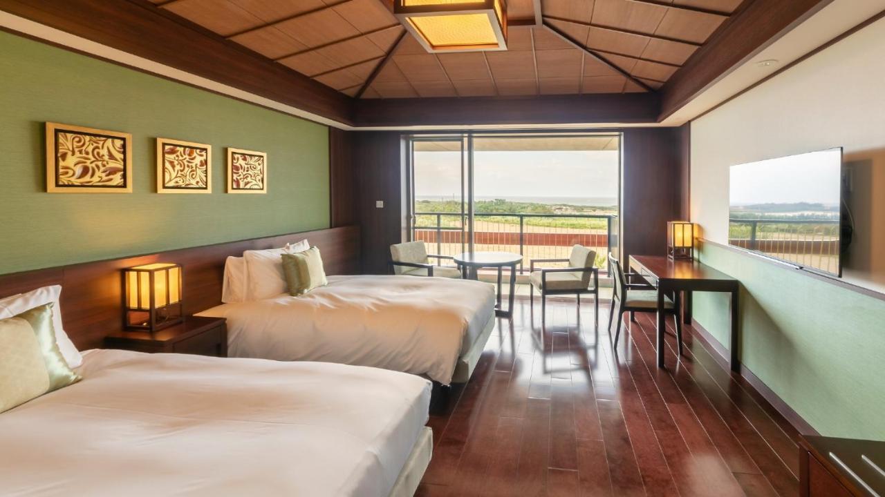 Miyakojima Kurima Resort Seawood Hotel Esterno foto
